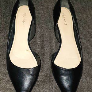 Black Nine West Pointed-toe Flats